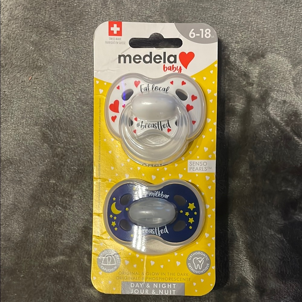 Medela Baby Pacifiers - White and Navy